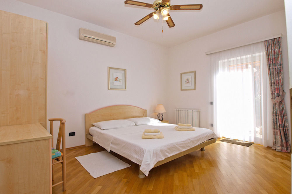 Villa Vizula Медулин Екстериор снимка